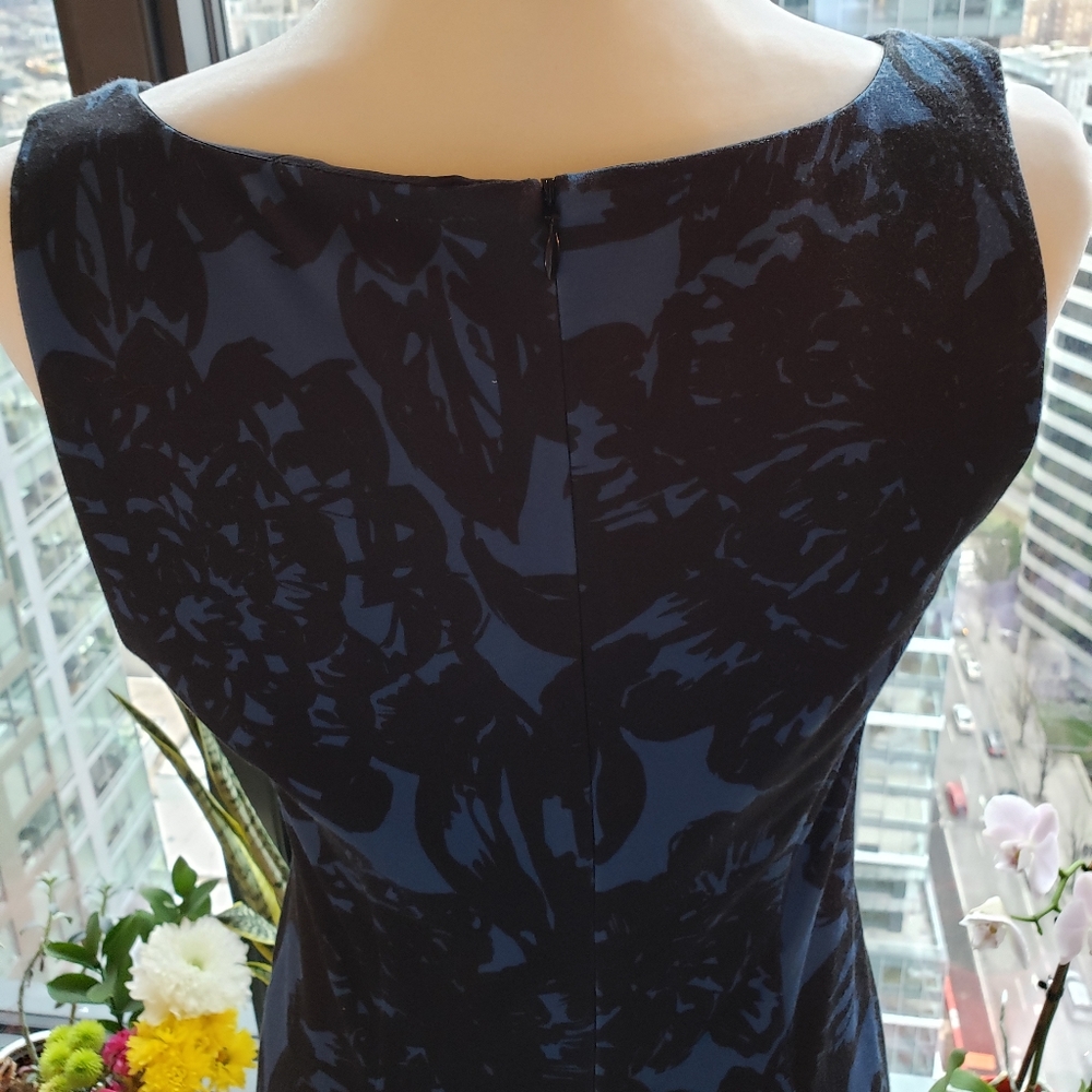 Trina Turk blue floral dress - Picture 4 of 8